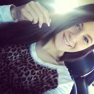 Meet your Posher, Makenzie